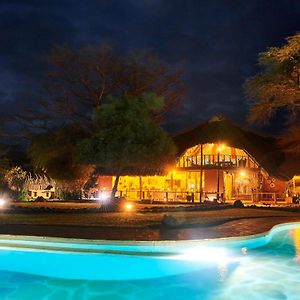 Tawi Lodge